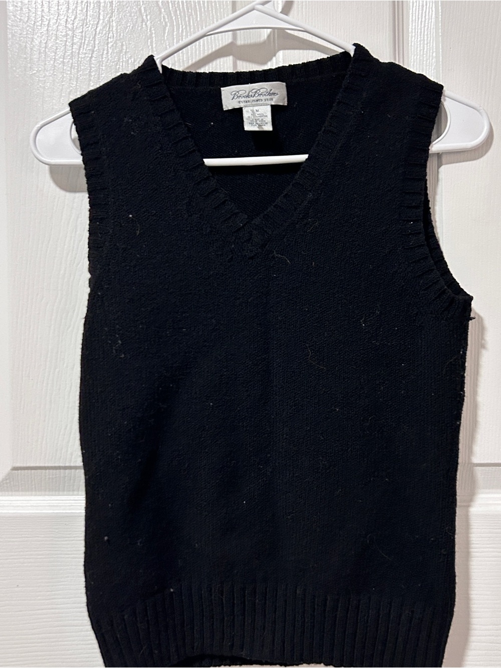 Brooks Brothers Black V-Neck Sleeveless Knit Vest